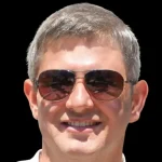 Download Remini Mod APK (Pro) v3.9.5 | Premium Unlock 2025 39 Reviews on Remini APK by Randoms